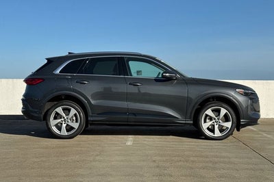 2025 Audi Q5 2.0T Premium Plus quattro
