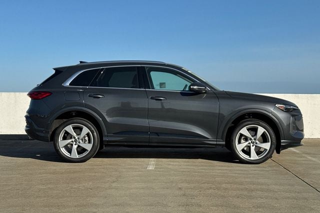 2025 Audi Q5 2.0T Premium Plus quattro