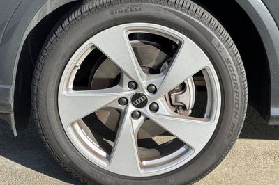 2025 Audi Q5 2.0T Premium Plus quattro