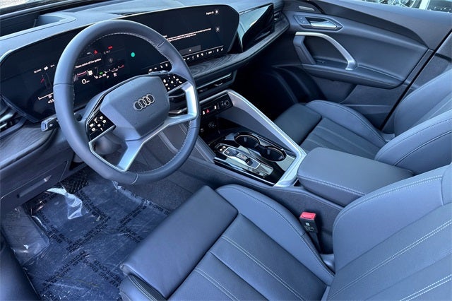 2025 Audi Q5 2.0T Premium Plus quattro