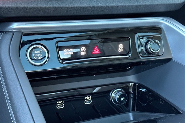 2025 Audi Q5 2.0T Premium Plus quattro