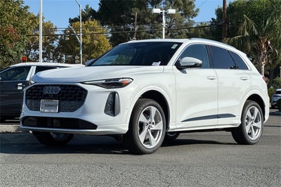 2025 Audi Q5 2.0T Premium Plus quattro