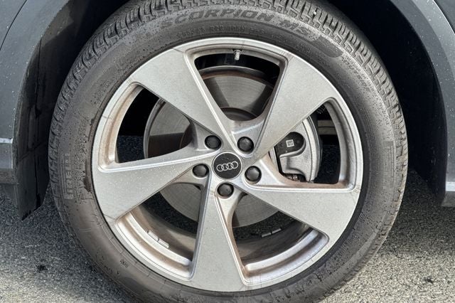 2025 Audi Q5 2.0T Premium Plus quattro