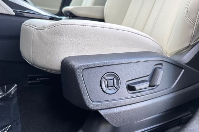 2025 Audi Q5 2.0T Premium Plus quattro