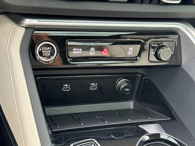 2025 Audi Q5 2.0T Premium Plus quattro