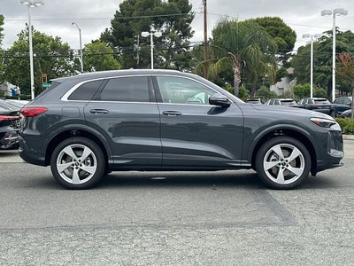 2026 Audi Q5 2.0T Premium Plus quattro