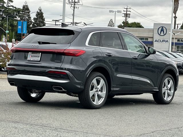2026 Audi Q5 2.0T Premium Plus quattro