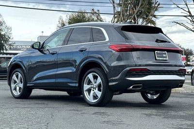 2025 Audi Q5 2.0T Premium Plus quattro