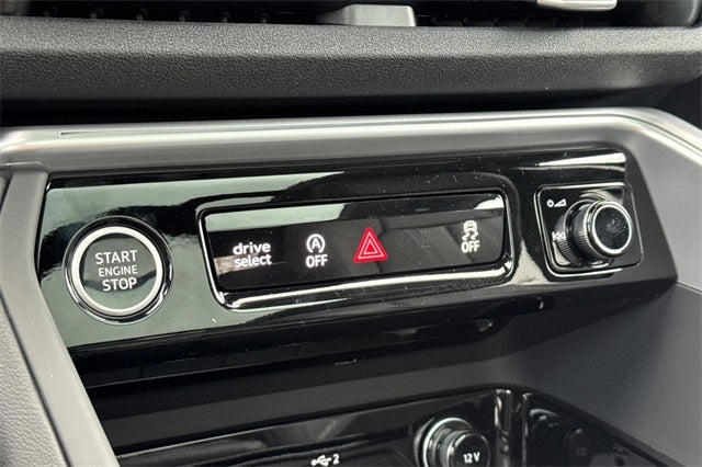 2025 Audi Q5 2.0T Premium Plus quattro