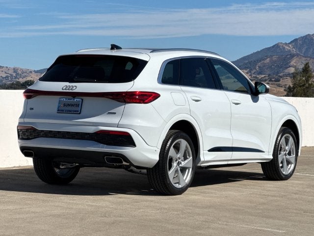 2026 Audi Q5 2.0T Premium Plus quattro