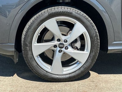 2025 Audi Q5 2.0T Premium Plus quattro