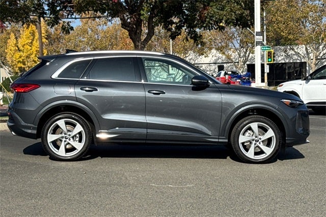 2025 Audi Q5 2.0T Premium Plus quattro