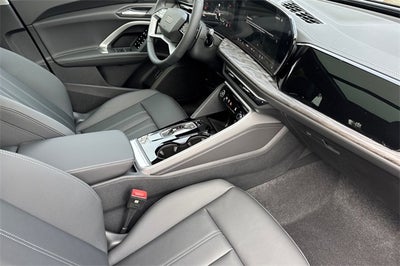 2025 Audi Q5 2.0T Premium Plus quattro