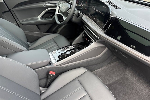 2025 Audi Q5 2.0T Premium Plus quattro