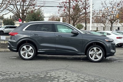 2025 Audi Q5 2.0T Premium Plus quattro