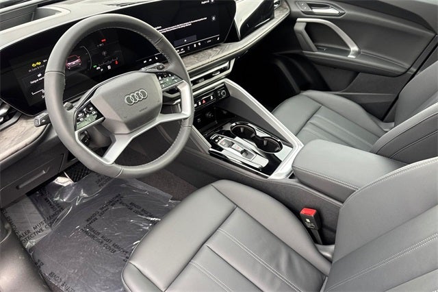 2025 Audi Q5 2.0T Premium Plus quattro