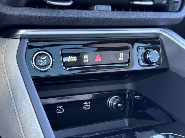 2026 Audi Q5 2.0T Premium Plus quattro