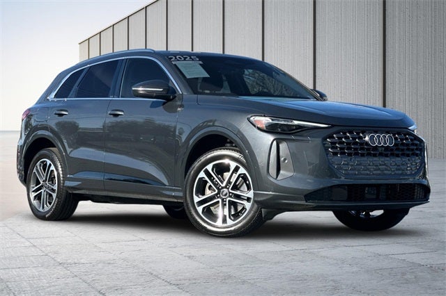 2025 Audi Q5 2.0T Premium Plus quattro