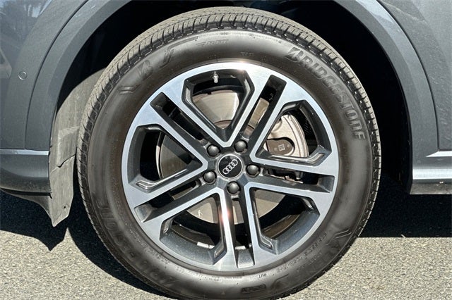 2025 Audi Q5 2.0T Premium Plus quattro