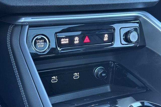 2025 Audi Q5 2.0T Premium Plus quattro