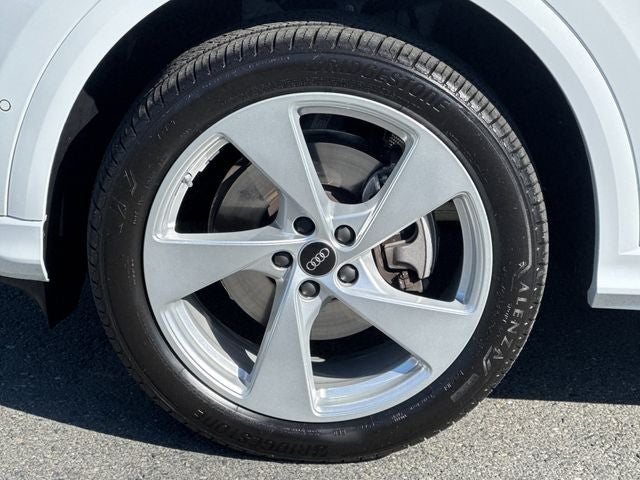 2025 Audi Q5 2.0T Premium Plus quattro
