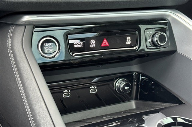 2025 Audi Q5 2.0T Premium Plus quattro