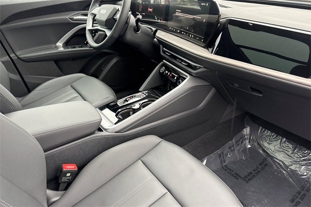 2025 Audi Q5 2.0T Premium Plus quattro