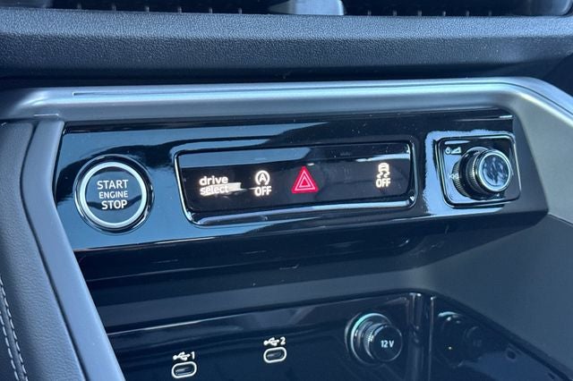 2025 Audi Q5 2.0T Premium Plus quattro