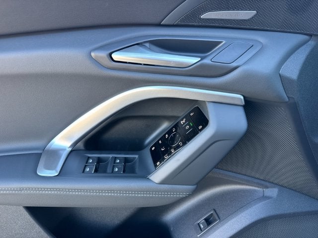 2026 Audi Q5 2.0T Premium Plus quattro