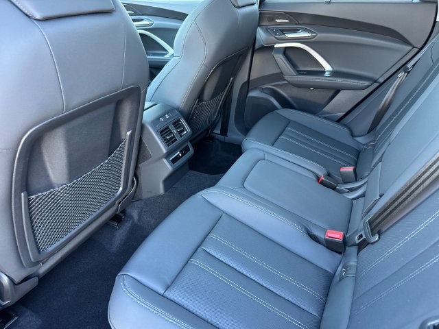 2026 Audi Q5 2.0T Premium Plus quattro