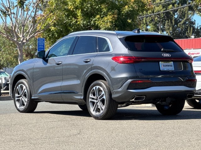 2026 Audi Q5 2.0T Premium Plus quattro