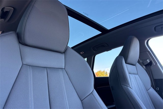 2025 Audi Q5 2.0T Premium Plus quattro