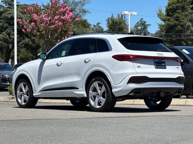 2025 Audi Q5 2.0T Premium Plus quattro