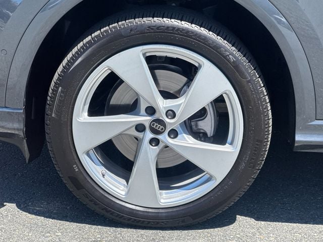 2025 Audi Q5 2.0T Premium Plus quattro