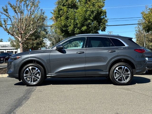 2026 Audi Q5 2.0T Premium Plus quattro