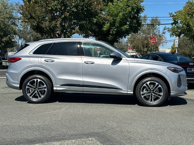 2026 Audi Q5 2.0T Premium Plus quattro