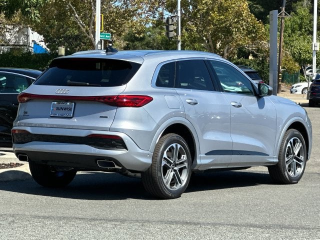 2026 Audi Q5 2.0T Premium Plus quattro