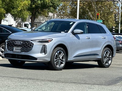 2026 Audi Q5 2.0T Premium Plus quattro