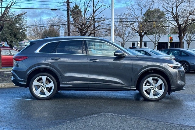 2025 Audi Q5 2.0T Premium Plus quattro