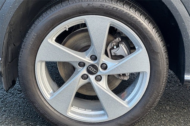 2025 Audi Q5 2.0T Premium Plus quattro