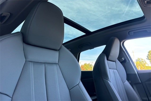 2025 Audi Q5 2.0T Premium Plus quattro