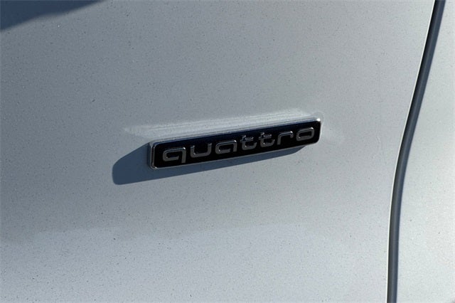 2025 Audi Q5 2.0T Premium Plus quattro