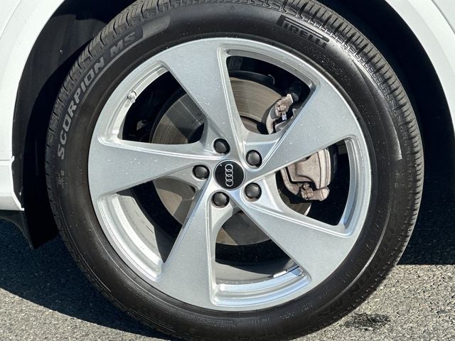 2025 Audi Q5 2.0T Premium Plus quattro