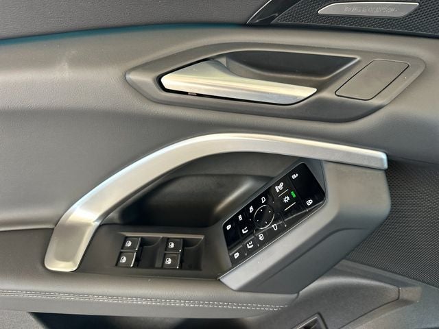 2025 Audi Q5 2.0T Premium Plus quattro