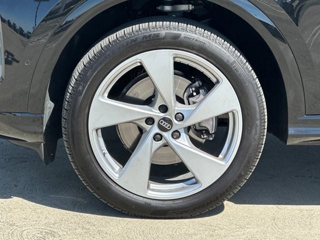 2025 Audi Q5 2.0T Premium Plus quattro
