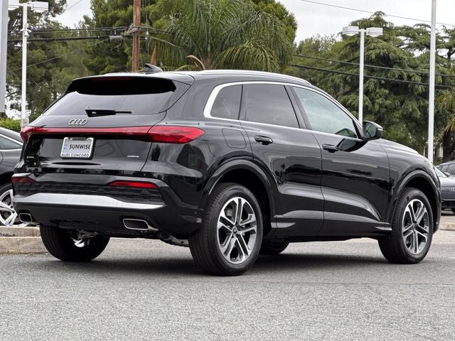 2026 Audi Q5 2.0T Premium Plus quattro