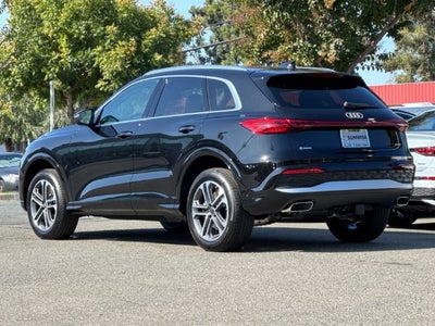 2026 Audi Q5 2.0T Premium Plus quattro