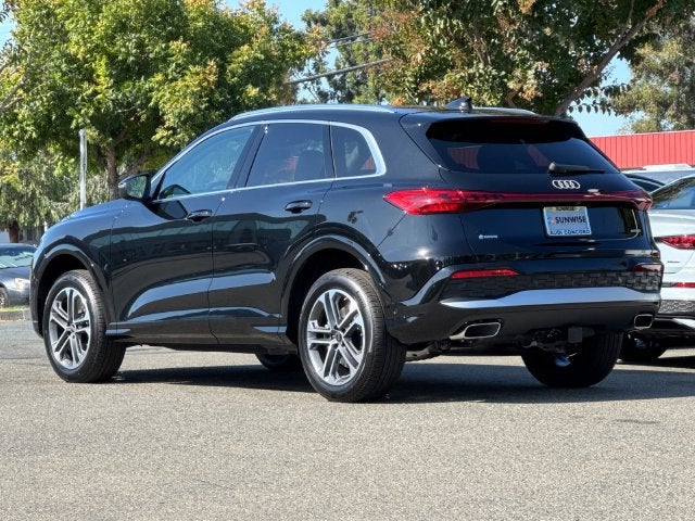2026 Audi Q5 2.0T Premium Plus quattro