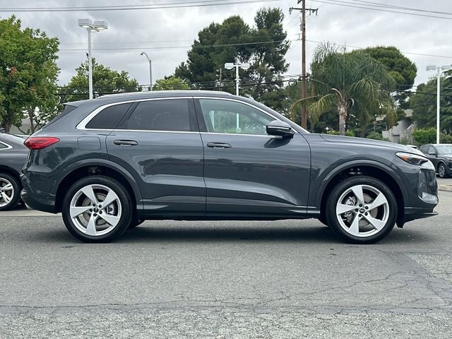 2026 Audi Q5 2.0T Premium Plus quattro