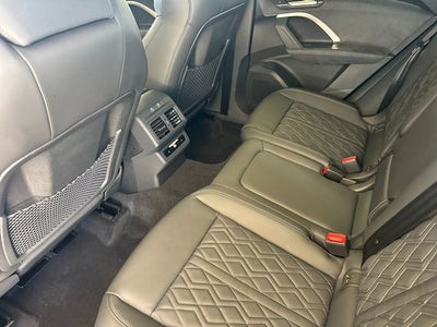 2026 Audi SQ5 Prestige quattro